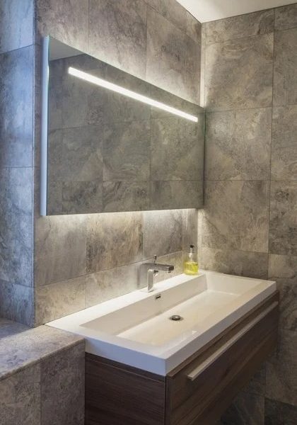 آینه کابینت دیواری سرویس بهداشتی و حمام مدل FLAIR